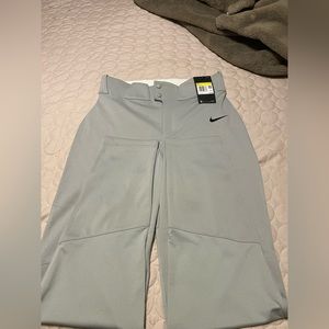 Nike Baseball pant NWT size Small